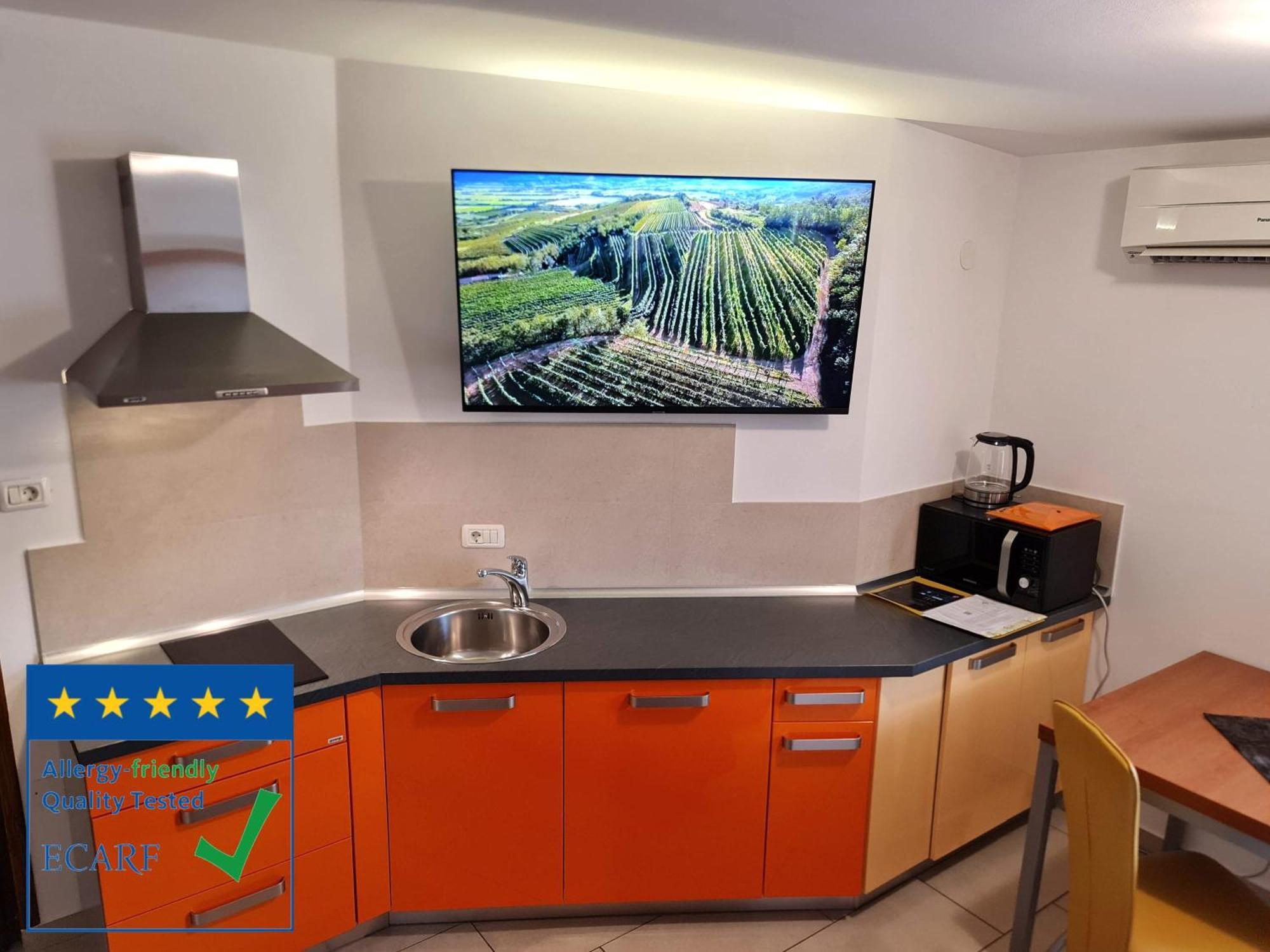 Restaurant & Apartments Getaway Pri Kobalu Випава Екстериор снимка